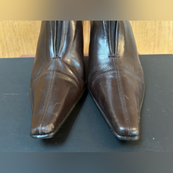 Donald J Pliner Lyndie Leather Ankle Booties in Brown sz 7 - Picture 6 of 12